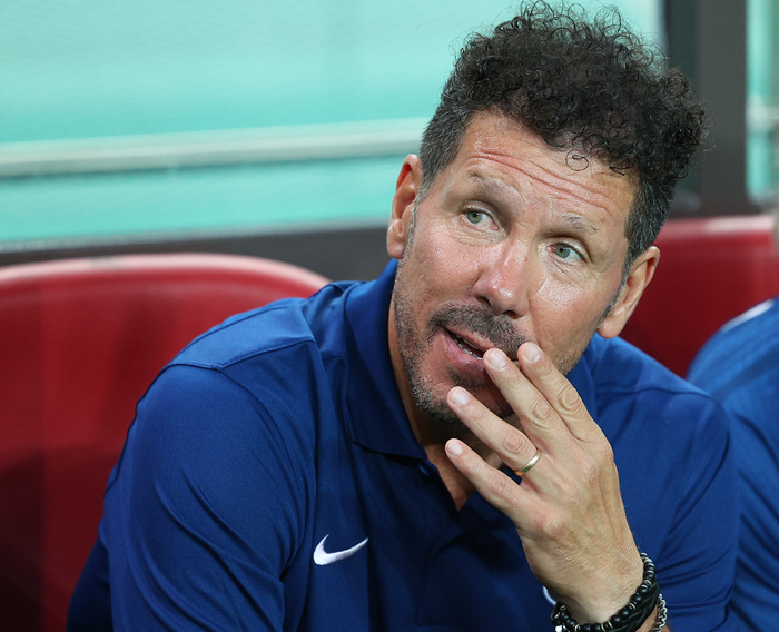 Atletico Madrid Renews Contract With Simeone Until 2027